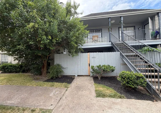 Photo 1 of Condo for sale at 6606 De Moss Dr #1211, Houston, TX 77074 | MLS# 33432202 | Listing updated on 2026-09-21