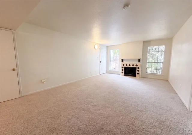 Photo 3 of Condo for sale at 6606 De Moss Dr #1211, Houston, TX 77074 | MLS# 33432202 | Listing updated on 2026-09-21