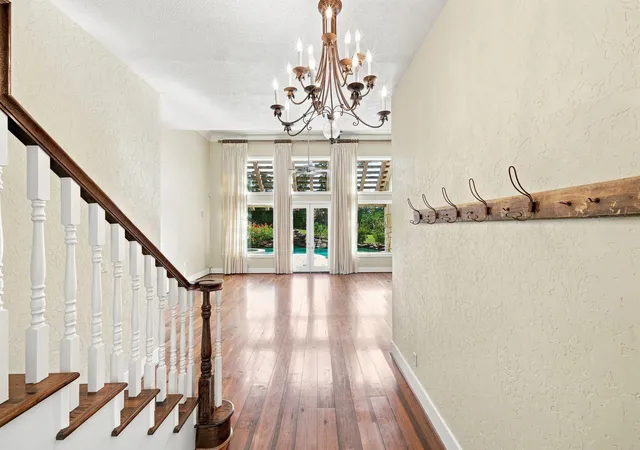 Photo 4 of Single family home for sale at 6503 Sussex Ct, Spring, TX 77389 | MLS# 54482600 | Listing updated on 2026-09-15