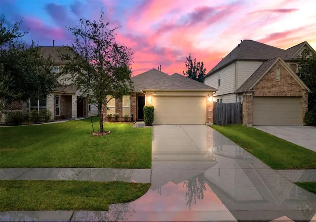 Photo 4 of Single family home for sale at 9951 Chimney Swift Ln, Conroe, TX 77385 | MLS# 11235537 | Listing updated on 2026-09-02