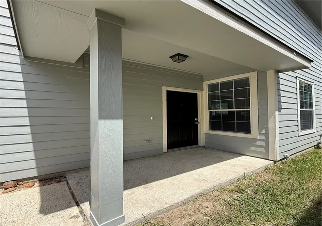 Photo 2 of Townhouse for sale at 3139 Atherton Cyn Ln, Houston, TX 77014 | MLS# 24656321 | Listing updated on 2026-09-07