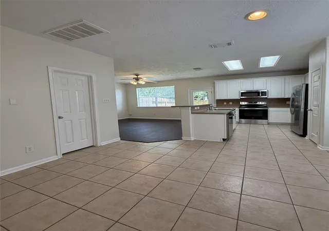 Photo 3 of Townhouse for sale at 3139 Atherton Cyn Ln, Houston, TX 77014 | MLS# 24656321 | Listing updated on 2026-09-07