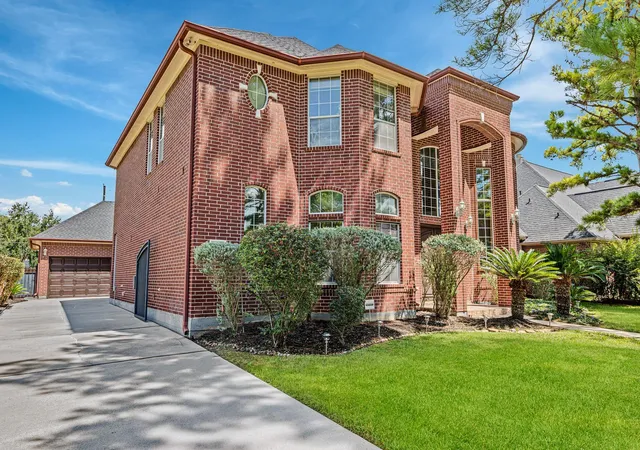 Photo 3 of Single family home for sale at 18314 Timber Strand Dr, Houston, TX 77084 | MLS# 16138481 | Listing updated on 2026-09-13