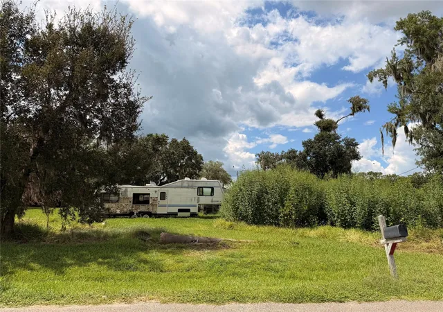 Photo 3 of Land for sale at 1725 County Rd 244d, Brazoria, TX 77422 | MLS# 89464692 | Listing updated on 2026-09-23