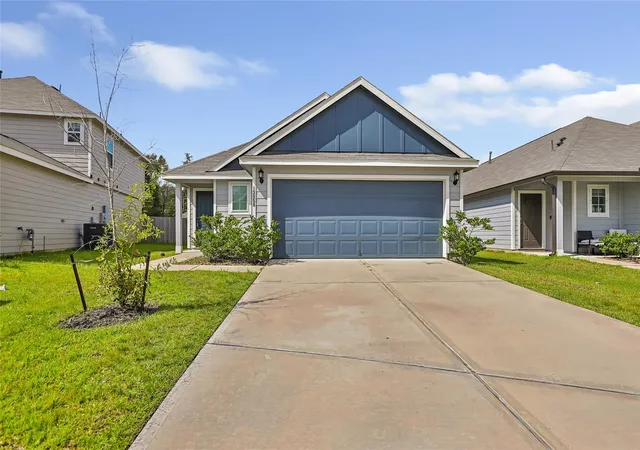 Photo 1 of Single family home for sale at 13858 Green Heron Way, Splendora, TX 77372 | MLS# 42539092 | Listing updated on 2026-10-06
