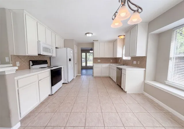 Photo 2 of Single family home for sale at 12159 Hawthorne Dr, Montgomery, TX 77356 | MLS# 94755630 | Listing updated on 2026-09-20