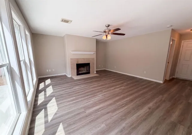 Photo 3 of Single family home for sale at 12159 Hawthorne Dr, Montgomery, TX 77356 | MLS# 94755630 | Listing updated on 2026-09-20