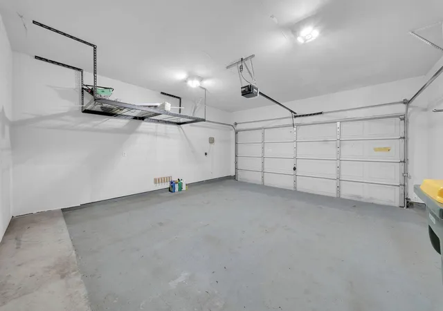 Photo 22 of Sale Pending at 1010 Oak Glen Dr, Willis, TX 77378 | MLS# 2346057 | Listing updated on 2026-09-12
