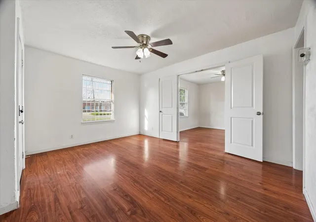 Photo 2 of Sale Pending at 7119 Long Point Rd, Houston, TX 77055 | MLS# 30513371 | Listing updated on 2026-10-06