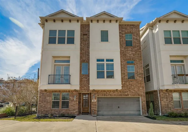 Photo 1 of Single family home for sale at 4003 Beacon Fisher Dr, Houston, TX 77018 | MLS# 8855584 | Listing updated on 2026-09-10