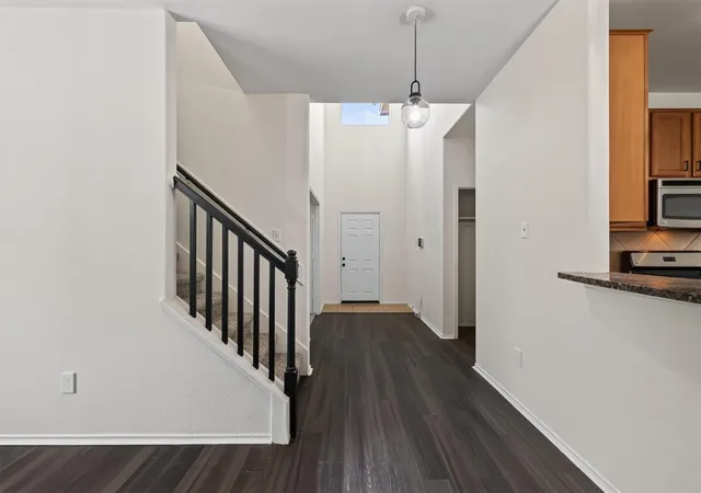Photo 2 of Single family home for sale at 206 Unique Ct, Rosharon, TX 77583 | MLS# 39461476 | Listing updated on 2026-09-09