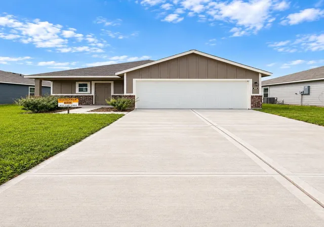 Photo 2 of Single family home for sale at 509 Oak Chase Ave, Dayton, TX 77535 | MLS# 89913801 | Listing updated on 2026-09-11
