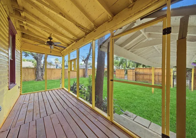 Photo 2 of Single family home for sale at 9919 Tebo St, Houston, TX 77076 | MLS# 25590568 | Listing updated on 2026-10-02
