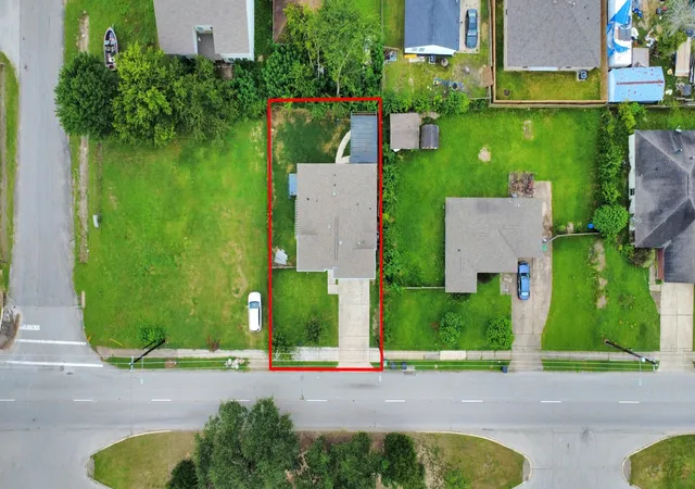 Photo 3 of Single family home for sale at 4228 Bellfort St, Houston, TX 77051 | MLS# 7509326 | Listing updated on 2026-09-16