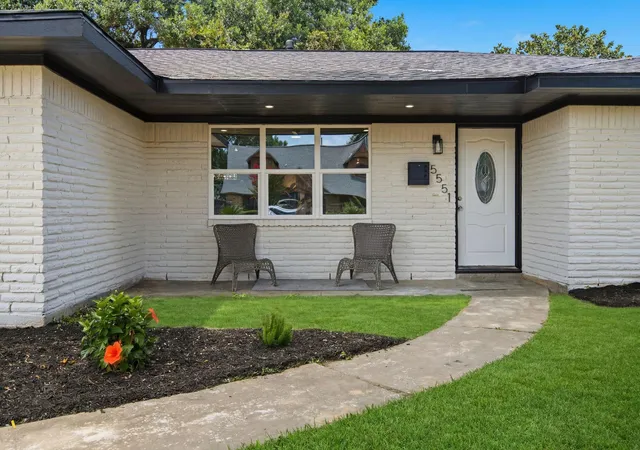 Single family home for sale at 5551 Winding Crk Way, Houston, TX 77017 | MLS# 21664335