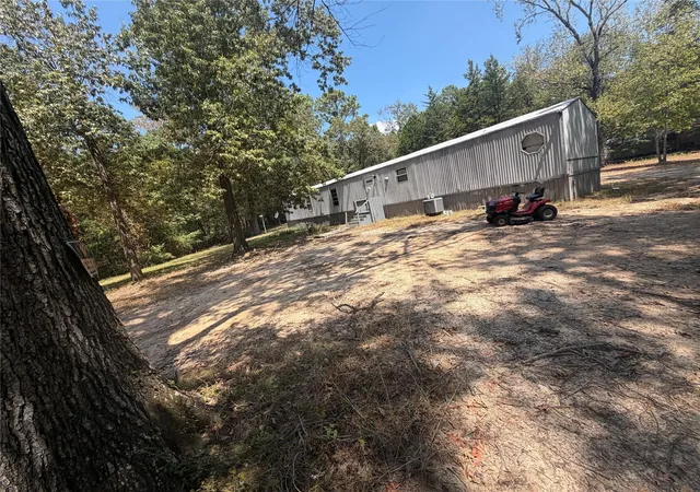 Photo 1 of Single family home for sale at 892 Hanks St, Trinity, TX 75862 | MLS# 21859941 | Listing updated on 2026-09-11