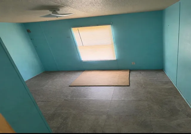 Photo 4 of Single family home for sale at 892 Hanks St, Trinity, TX 75862 | MLS# 21859941 | Listing updated on 2026-09-11