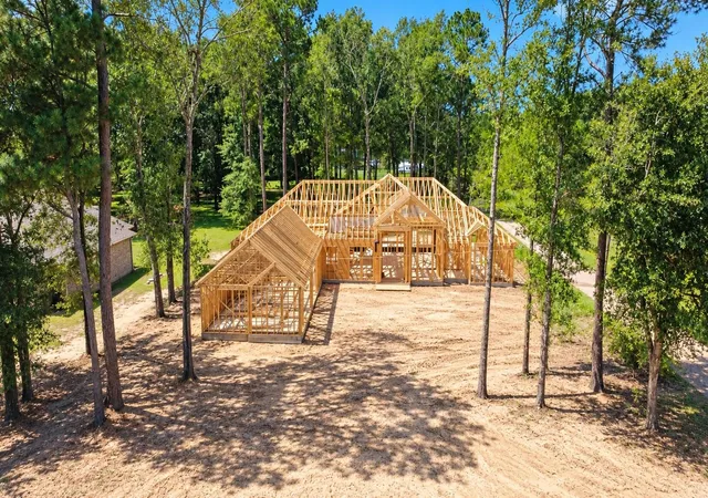 Photo 2 of Single family home for sale at 17210 Pecos Dr, Splendora, TX 77372 | MLS# 27449554 | Listing updated on 2026-09-24
