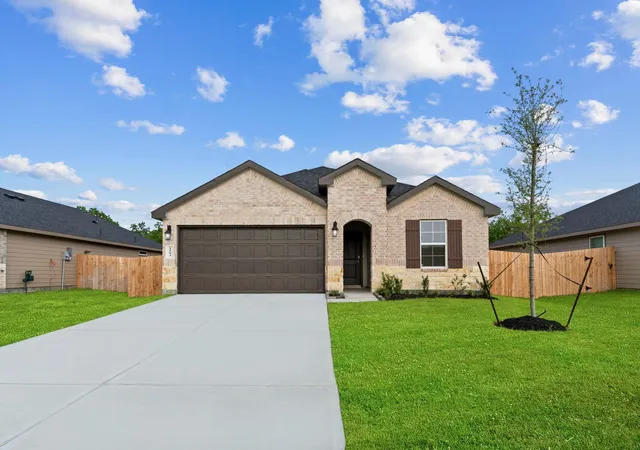 Photo 1 of Single family home for sale at 1745 Stargrass Ln, Alvin, TX 77511 | MLS# 80533127 | Listing updated on 2026-10-06