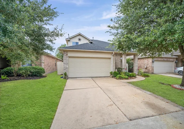 Photo 3 of Single family home for sale at 15726 Flagstone Walk Way, Houston, TX 77049 | MLS# 32836636 | Listing updated on 2026-09-19