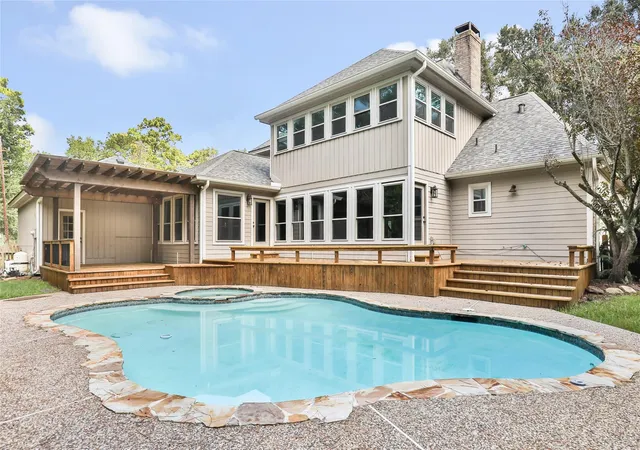 Photo 2 of Single family home for sale at 5410 Timber Shade Dr, Kingwood, TX 77345 | MLS# 91350625 | Listing updated on 2026-10-08