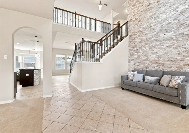 Photo 3 of Single family home for sale at 13107 Silhouette Bay Ct, Pearland, TX 77584 | MLS# 6290233 | Listing updated on 2026-09-20
