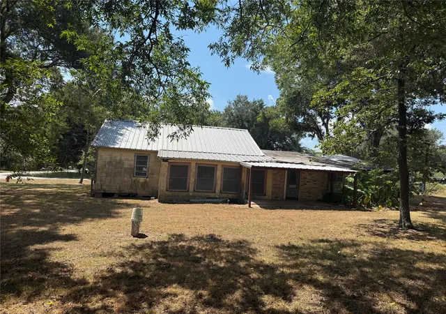 Photo 1 of Single family home for sale at 2410 Holly St, Waller, TX 77484 | MLS# 97977872 | Listing updated on 2026-09-11