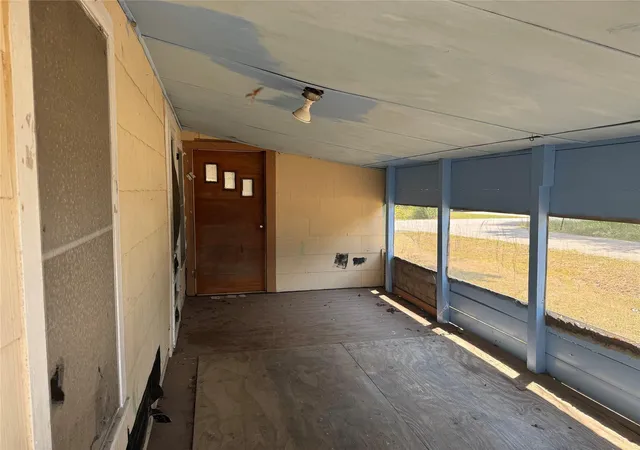 Photo 4 of Single family home for sale at 2410 Holly St, Waller, TX 77484 | MLS# 97977872 | Listing updated on 2026-09-11