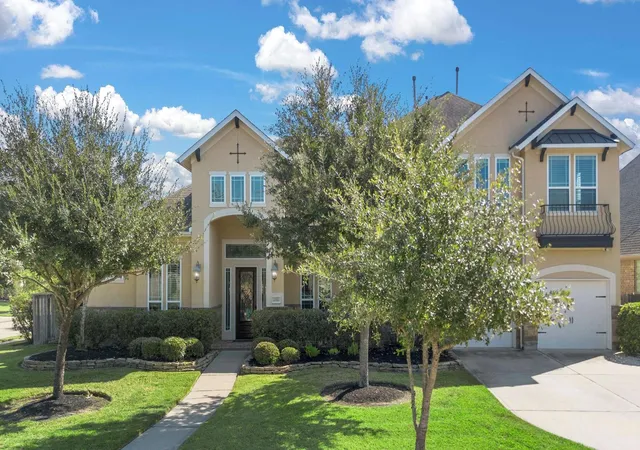 Photo 3 of Single family home for sale at 16916 W Caramel Apple Trl, Cypress, TX 77433 | MLS# 19492091 | Listing updated on 2026-09-01