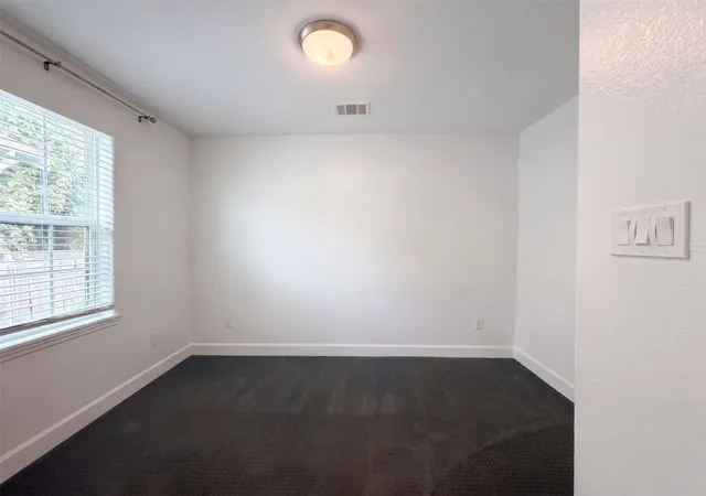 Photo 3 of Sale Pending at 2819 Ave K, Galveston, TX 77550 | MLS# 13032833 | Listing updated on 2026-09-16