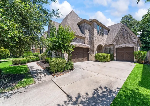 Photo 1 of Single family home for sale at 171 Del Monte Pines Dr, Montgomery, TX 77316 | MLS# 27466319 | Listing updated on 2026-09-07