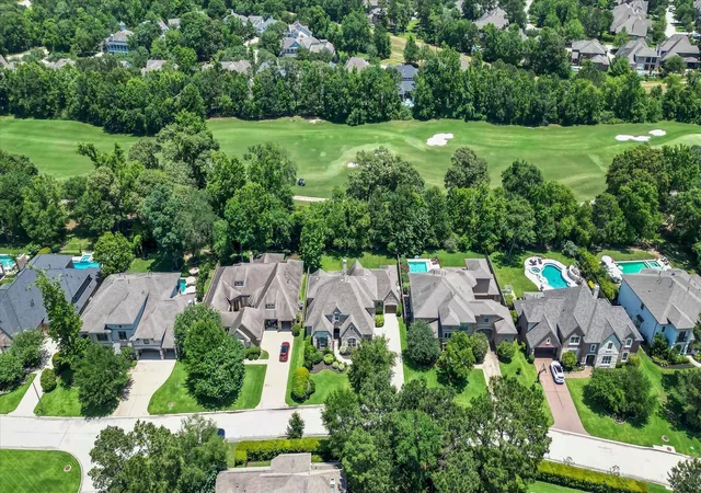 Photo 2 of Single family home for sale at 171 Del Monte Pines Dr, Montgomery, TX 77316 | MLS# 27466319 | Listing updated on 2026-09-07