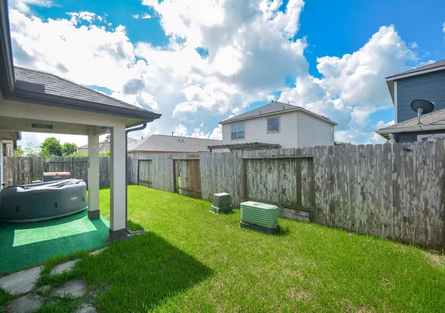 Photo 21 of Single family home for sale at 342 Glencarry Trl, Rosharon, TX 77583 | MLS# 37879854 | Listing updated on 2026-09-08