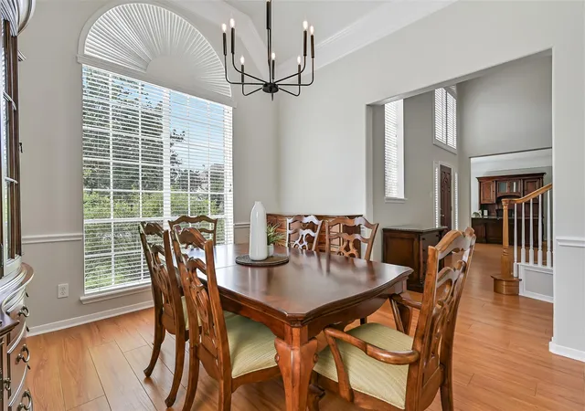 Photo 4 of Single family home for sale at 2872 Everett Dr, Friendswood, TX 77546 | MLS# 11609460 | Listing updated on 2026-09-12