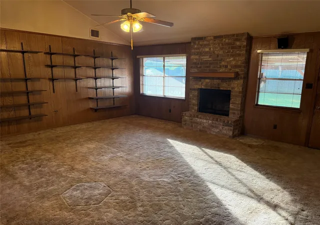 Photo 2 of Single family home for sale at 13715 Brightfield Dr, Sugar Land, TX 77498 | MLS# 20396787 | Listing updated on 2026-10-07