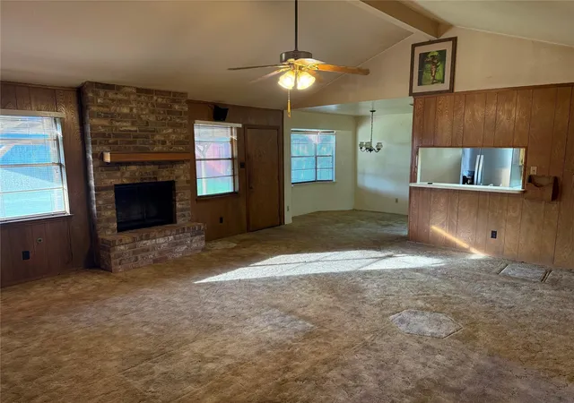 Photo 4 of Single family home for sale at 13715 Brightfield Dr, Sugar Land, TX 77498 | MLS# 20396787 | Listing updated on 2026-10-07