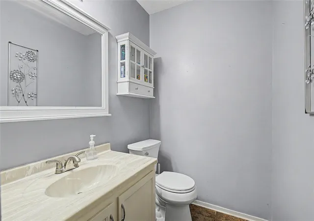 Photo 4 of Townhouse for sale at 2521 Crosstimbers St #H3, Huntsville, TX 77320 | MLS# 64648636 | Listing updated on 2026-09-25