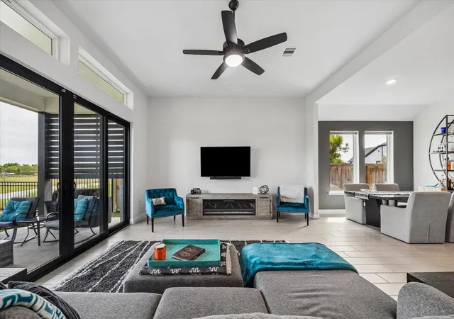 Photo 3 of Townhouse for sale at 2102 Grapewood Ln, Katy, TX 77494 | MLS# 48660338 | Listing updated on 2026-09-19