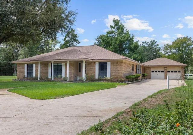 Photo 1 of Sale Pending at 2488 State Hwy 75 S, Centerville, TX 75833 | MLS# 20058537 | Listing updated on 2026-10-04