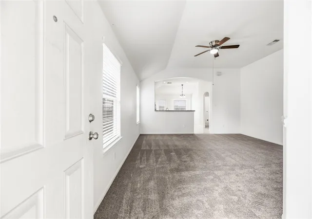 Photo 4 of Single family home for sale at 10410 Dewey Eve Ct, Houston, TX 77070 | MLS# 52275097 | Listing updated on 2026-09-03