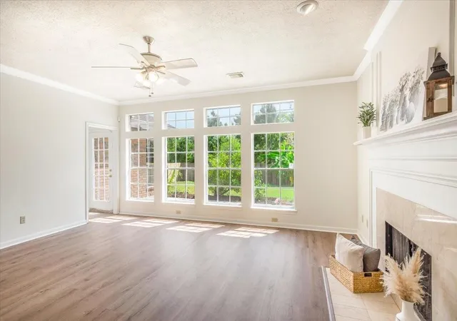 Photo 4 of Sale Pending at 1730 Mabry Ml Rd, Houston, TX 77062 | MLS# 39577140 | Listing updated on 2026-09-21