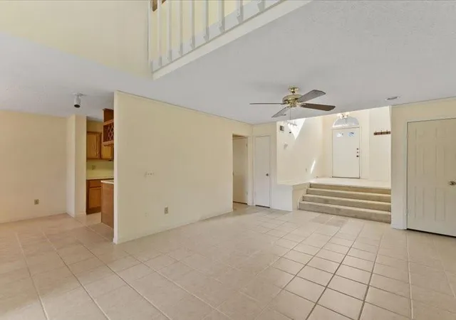 Photo 3 of Townhouse for sale at 3317 Golden Trails Dr #807, Kingwood, TX 77345 | MLS# 65241488 | Listing updated on 2026-09-24