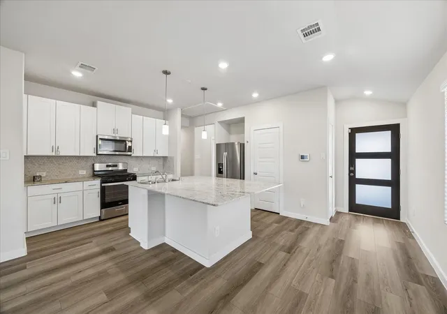 Photo 3 of Single family home for sale at 2826 Trinity Cvs Dr, Crosby, TX 77532 | MLS# 66306555 | Listing updated on 2026-10-06