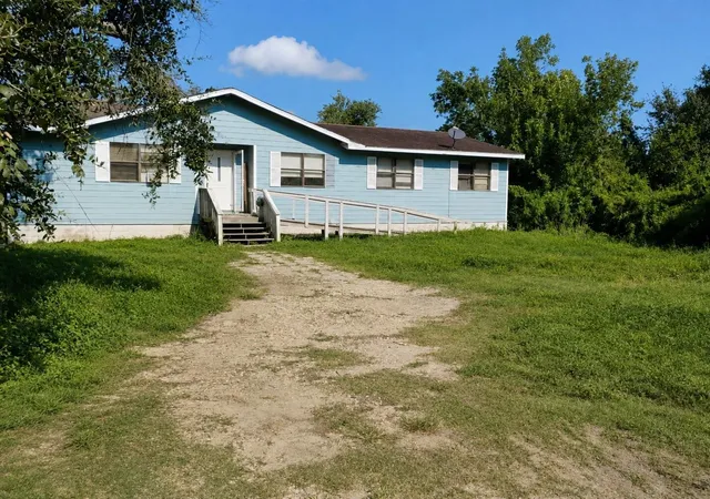 Photo 1 of Single family home for sale at 455 County Rd 299, Freeport, TX 77541 | MLS# 23001586 | Listing updated on 2026-09-08