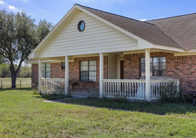Photo 2 of Land for sale at 4231 Johnston Rd, Wallis, TX 77485 | MLS# 68294525 | Listing updated on 2026-08-31