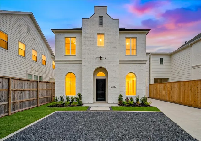 Photo 1 of Single family home for sale at 2309 Hollister Rd, Houston, TX 77080 | MLS# 8748619 | Listing updated on 2026-10-08