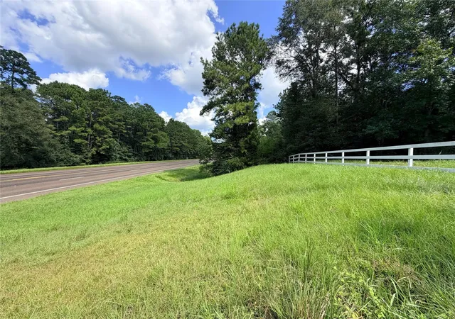 Photo 2 of Land for sale at 2049 Us Hwy 190 W, Woodville, TX 75979 | MLS# 46220777 | Listing updated on 2026-09-15