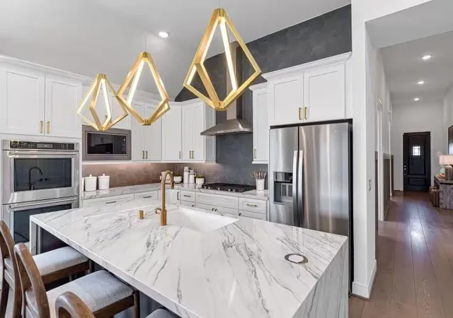 Photo 3 of Single family home for sale at 107 Thrill Trl, Sugar Land, TX 77469 | MLS# 66352142 | Listing updated on 2026-09-05