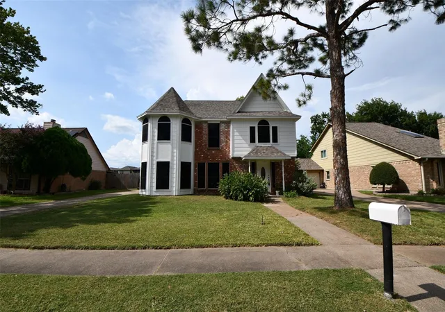 Photo 1 of Single family home for sale at 14706 W Bend Dr, Houston, TX 77082 | MLS# 4092668 | Listing updated on 2026-09-15