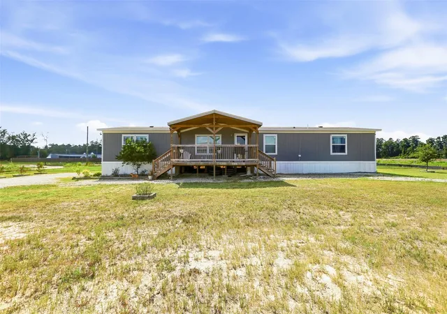 Photo 2 of Single family home for sale at 1015 Exotic Pine St, Huffman, TX 77336 | MLS# 12027888 | Listing updated on 2026-09-07